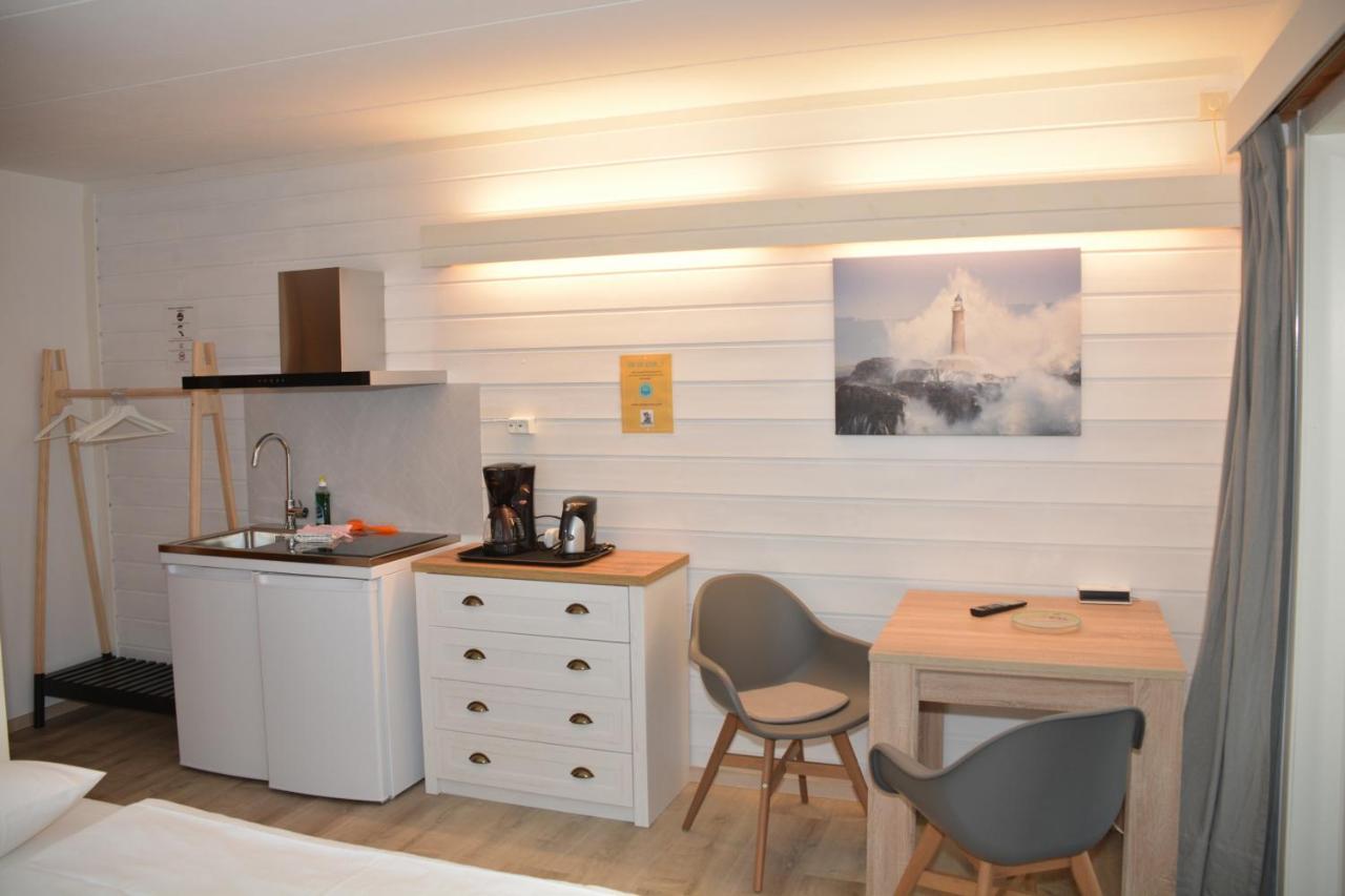 Langenuen Motel & Camping Stord Ngoại thất bức ảnh