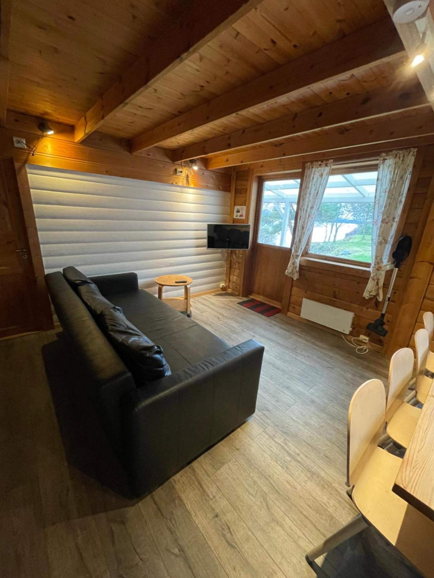 Langenuen Motel & Camping Stord Ngoại thất bức ảnh