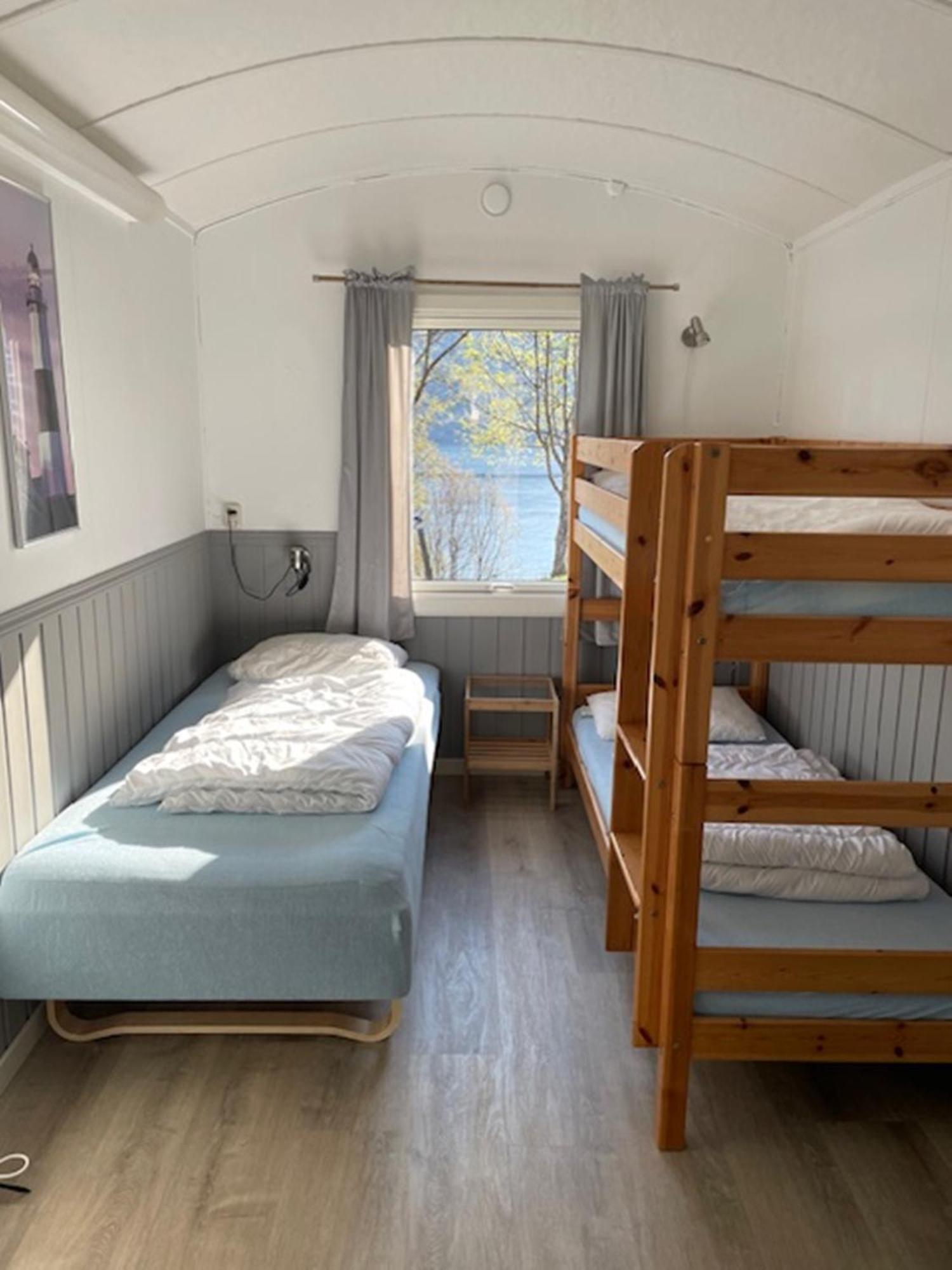 Langenuen Motel & Camping Stord Ngoại thất bức ảnh