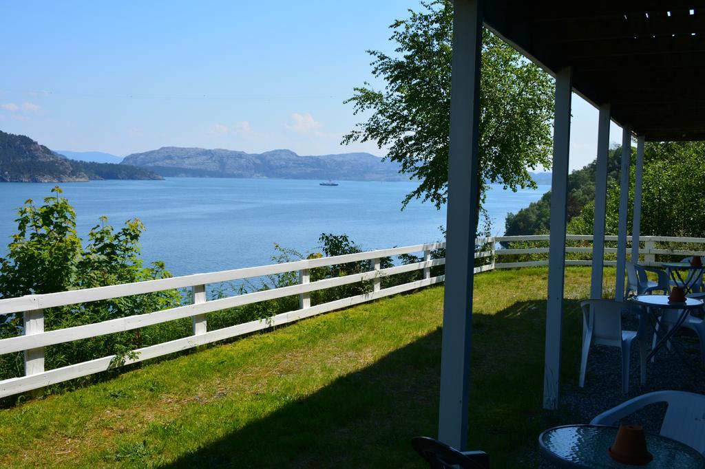 Langenuen Motel & Camping Stord Ngoại thất bức ảnh